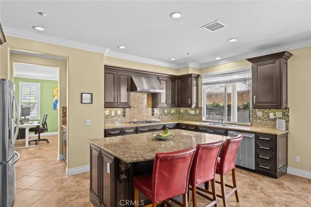 9509 Kings Court, Riverside, CA 92508