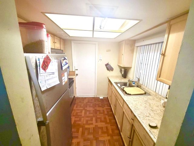 2910 E Golf Blvd, Pompano Beach, FL 33064
