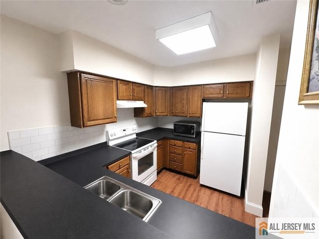 100 John T O Leary Boulevard 416, South Amboy, NJ 08879