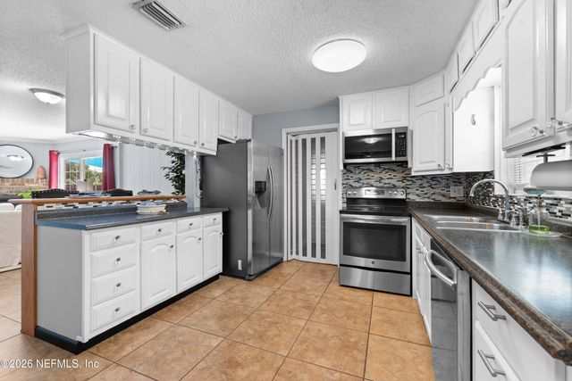 1474 BETTY Court, Orange Park, FL 32073