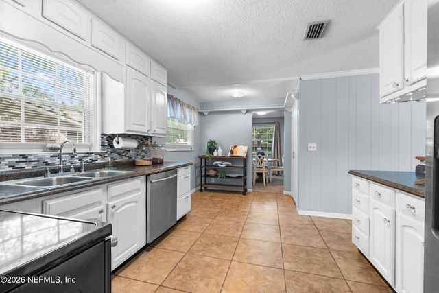 1474 BETTY Court, Orange Park, FL 32073