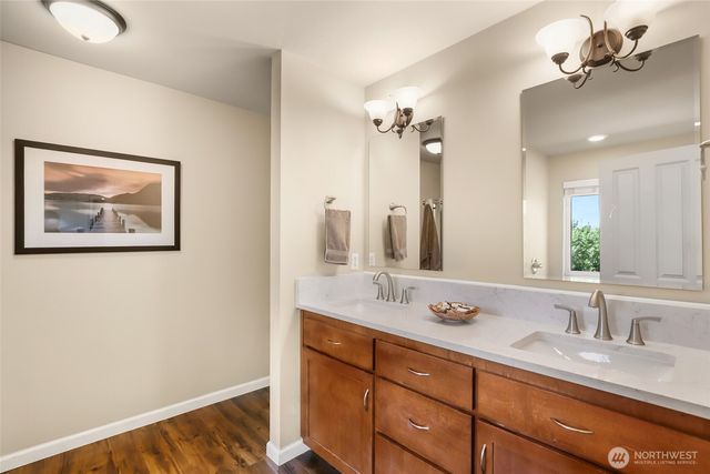 3711 Santis Loop SE, Lacey, WA 98503