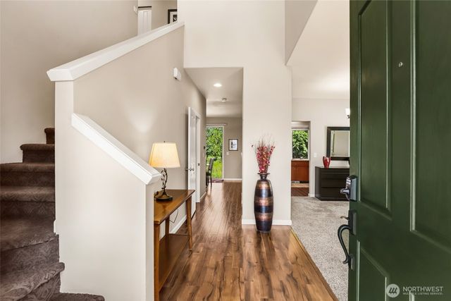 3711 Santis Loop SE, Lacey, WA 98503