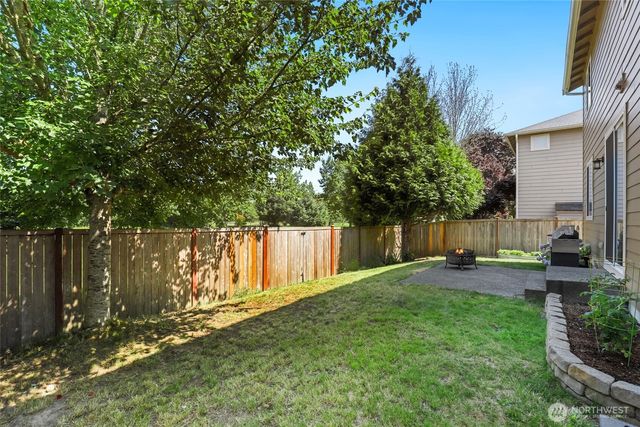 3711 Santis Loop SE, Lacey, WA 98503