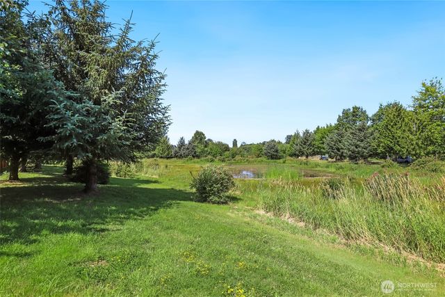 3711 Santis Loop SE, Lacey, WA 98503