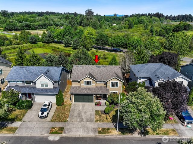 3711 Santis Loop SE, Lacey, WA 98503