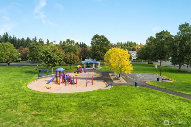 3711 Santis Loop SE, Lacey, WA 98503