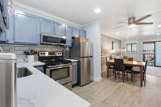 239 Beach City Rd Apt 2307, Hilton Head Island, SC 29926
