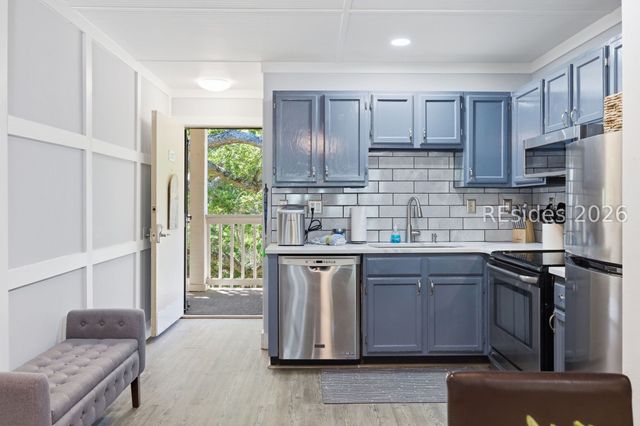 239 Beach City Rd Apt 2307, Hilton Head Island, SC 29926