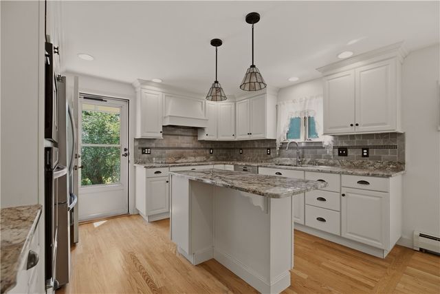 46 Beth Road, Tiverton, RI 02878