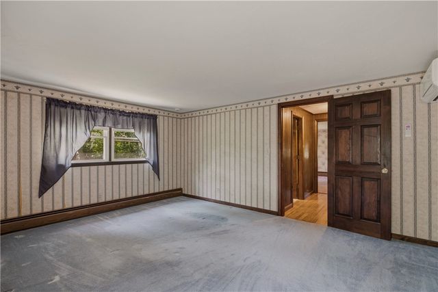 46 Beth Road, Tiverton, RI 02878