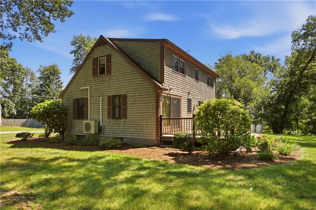 46 Beth Road, Tiverton, RI 02878