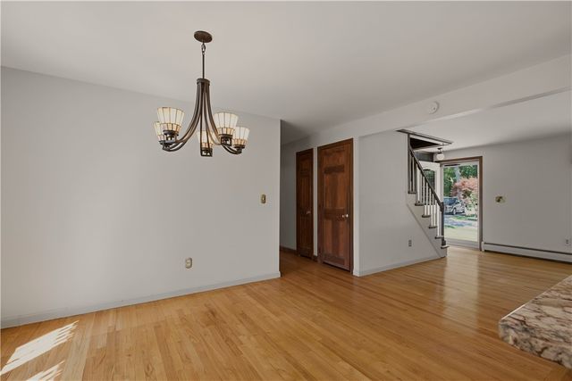 46 Beth Road, Tiverton, RI 02878