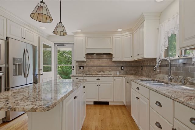 46 Beth Road, Tiverton, RI 02878
