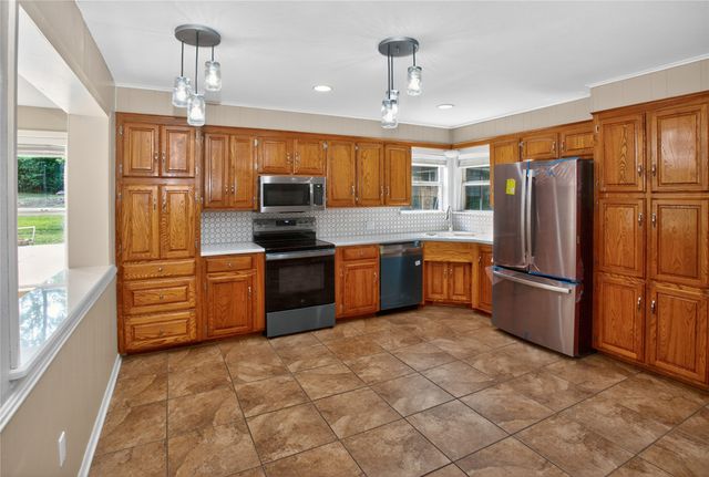 2801 Florence Street, Kilgore, TX 75662