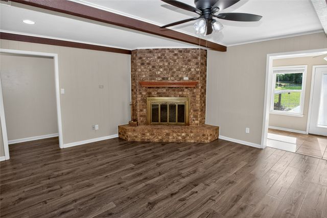 2801 Florence Street, Kilgore, TX 75662