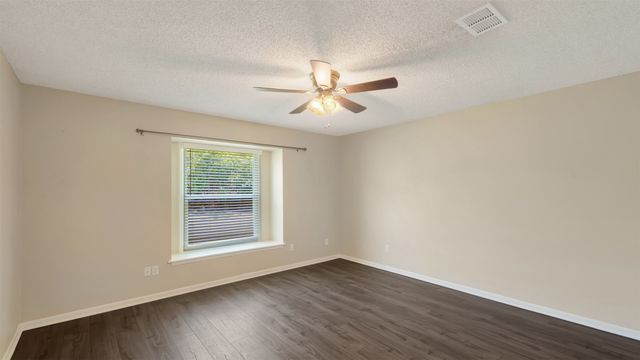 2801 Florence Street, Kilgore, TX 75662