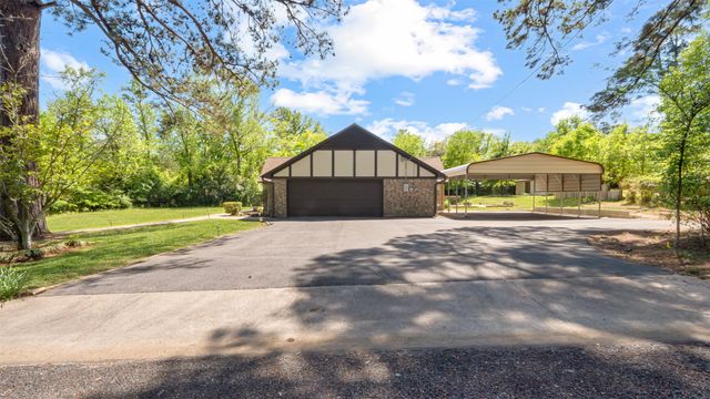 2801 Florence Street, Kilgore, TX 75662