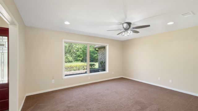 2801 Florence Street, Kilgore, TX 75662