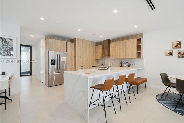 3458 Day Ave, Miami, FL 33133