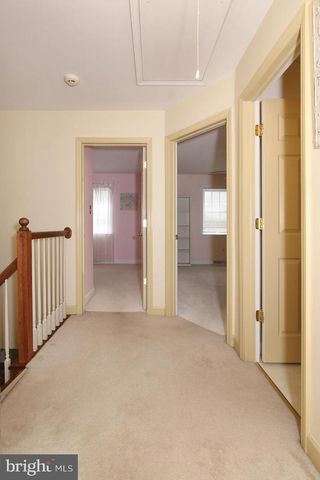 411 OMICRON PL, Wernersville, PA 19565