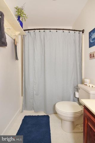 411 OMICRON PL, Wernersville, PA 19565