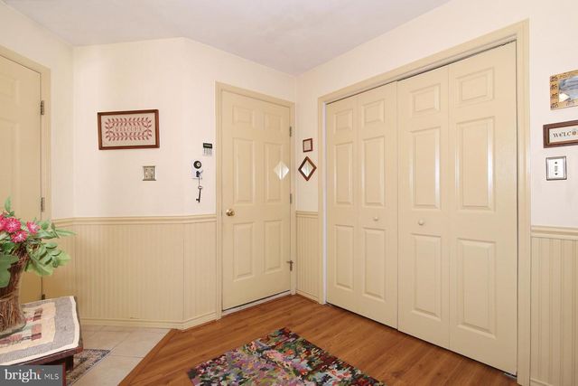411 OMICRON PL, Wernersville, PA 19565