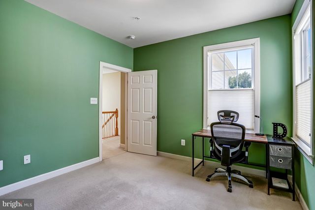 211 WINTER WALK DR, Gaithersburg, MD 20878