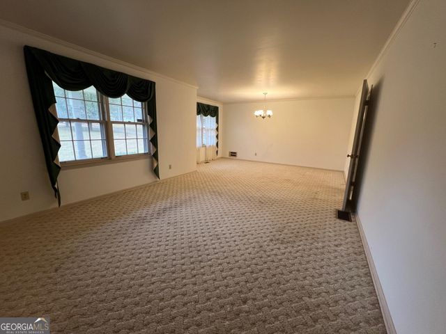 215 Old Oxford Road, Covington, GA 30014