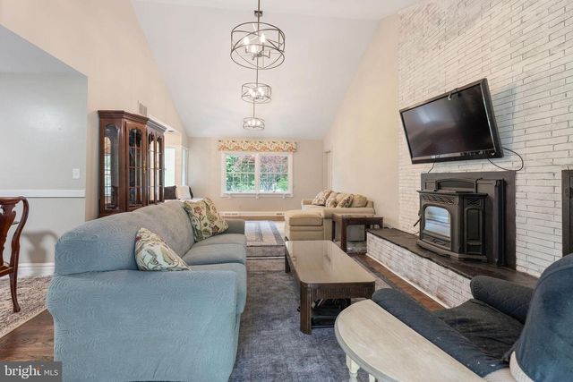 6605 MOUNT VISTA RD, Kingsville, MD 21087