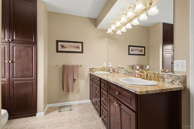 3873 Chipping Norton Court, Saginaw Twp, MI 48603