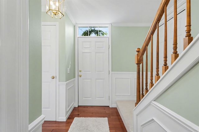 3873 Chipping Norton Court, Saginaw Twp, MI 48603