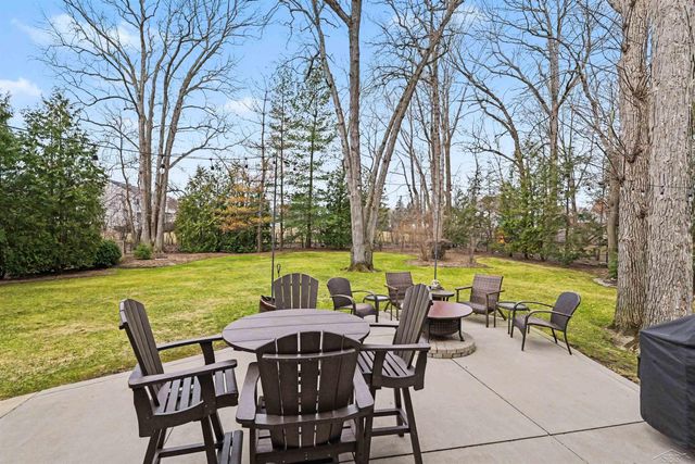 3873 Chipping Norton Court, Saginaw Twp, MI 48603