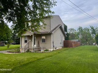 109 Van Buren Avenue, Toledo, OH 43605