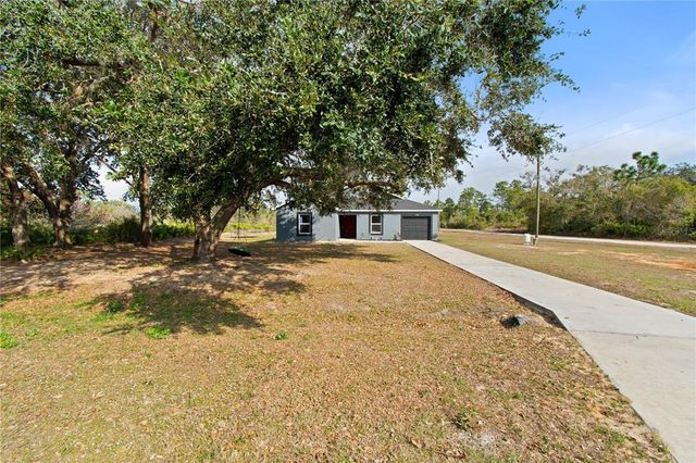 3750 PARK AVENUE, Indian Lake Estates, FL 33855