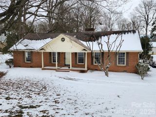 5417 Carmel Road, Charlotte, NC 28226