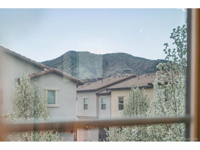 2439 S Orchard St, Lakewood, CO 80228