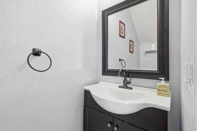 5615 Brigstone Park Drive, Katy, TX 77450