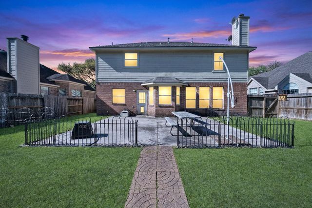 5615 Brigstone Park Drive, Katy, TX 77450