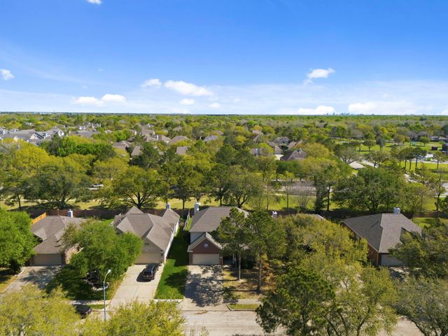 5615 Brigstone Park Drive, Katy, TX 77450