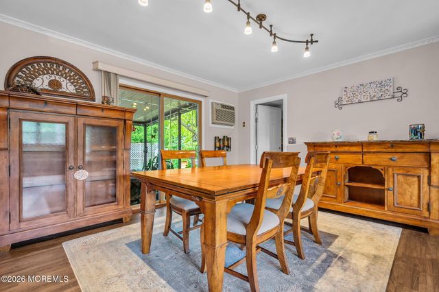 1028 Lucy Lane, Toms River, NJ 08753
