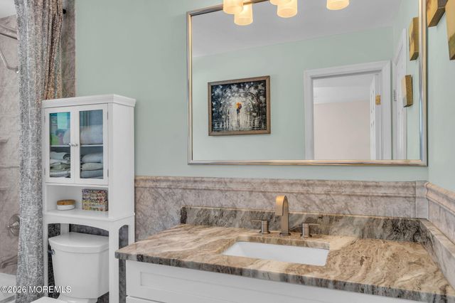 1028 Lucy Lane, Toms River, NJ 08753