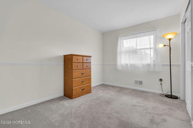 1028 Lucy Lane, Toms River, NJ 08753