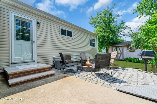 1028 Lucy Lane, Toms River, NJ 08753