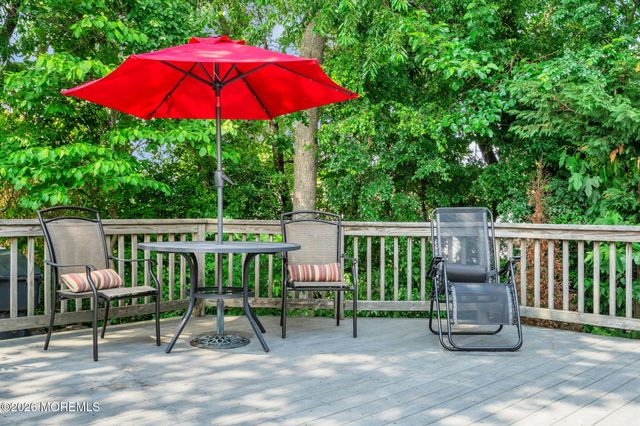 1028 Lucy Lane, Toms River, NJ 08753