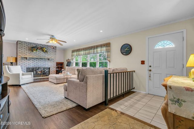 1028 Lucy Lane, Toms River, NJ 08753