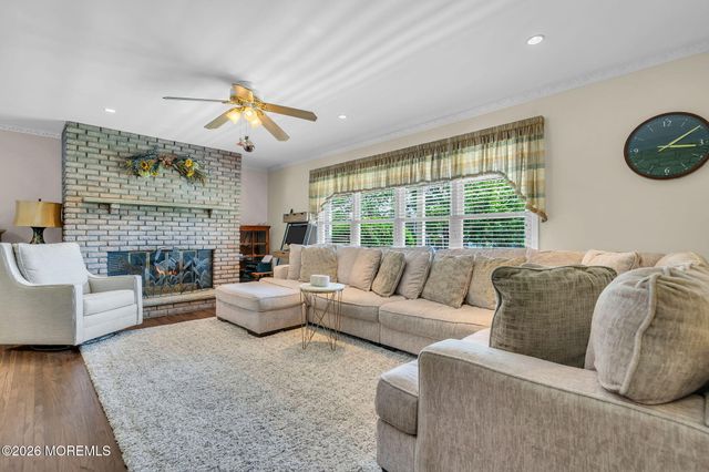 1028 Lucy Lane, Toms River, NJ 08753