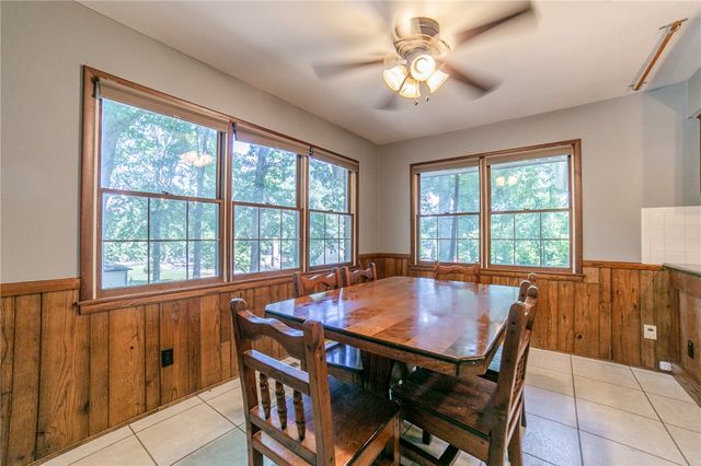 809 Summit Loop, Rogers, AR 72756