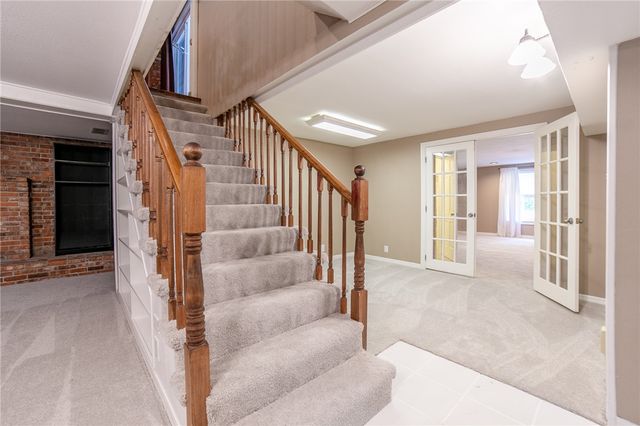 809 Summit Loop, Rogers, AR 72756