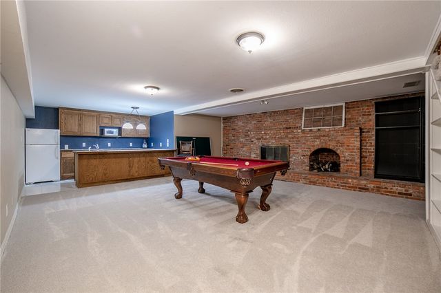 809 Summit Loop, Rogers, AR 72756